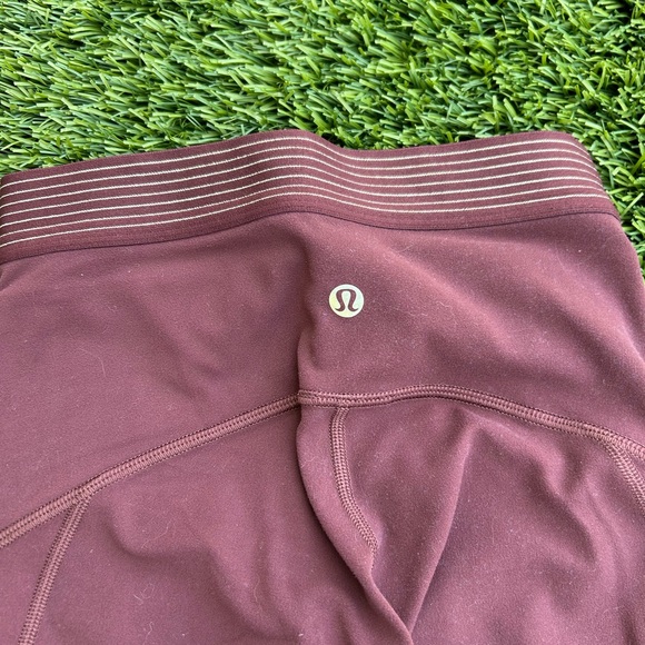lululemon athletica Brown Leggings and gold - Picture 4 of 5